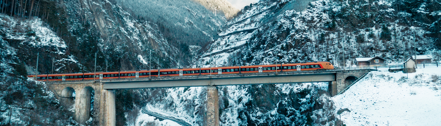 Treno Gottardo in winter Treno Gottardo in winter